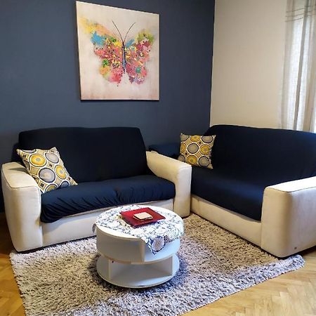 Ferienwohnung Apartman Gloria Mali Lošinj Exterior foto