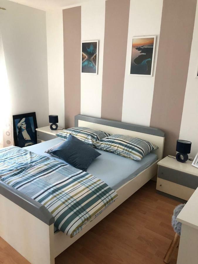 Ferienwohnung Apartman Gloria Mali Lošinj Exterior foto